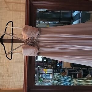 New Jovani Blush Ballgown w/Pearls & Rhinestones, size 12